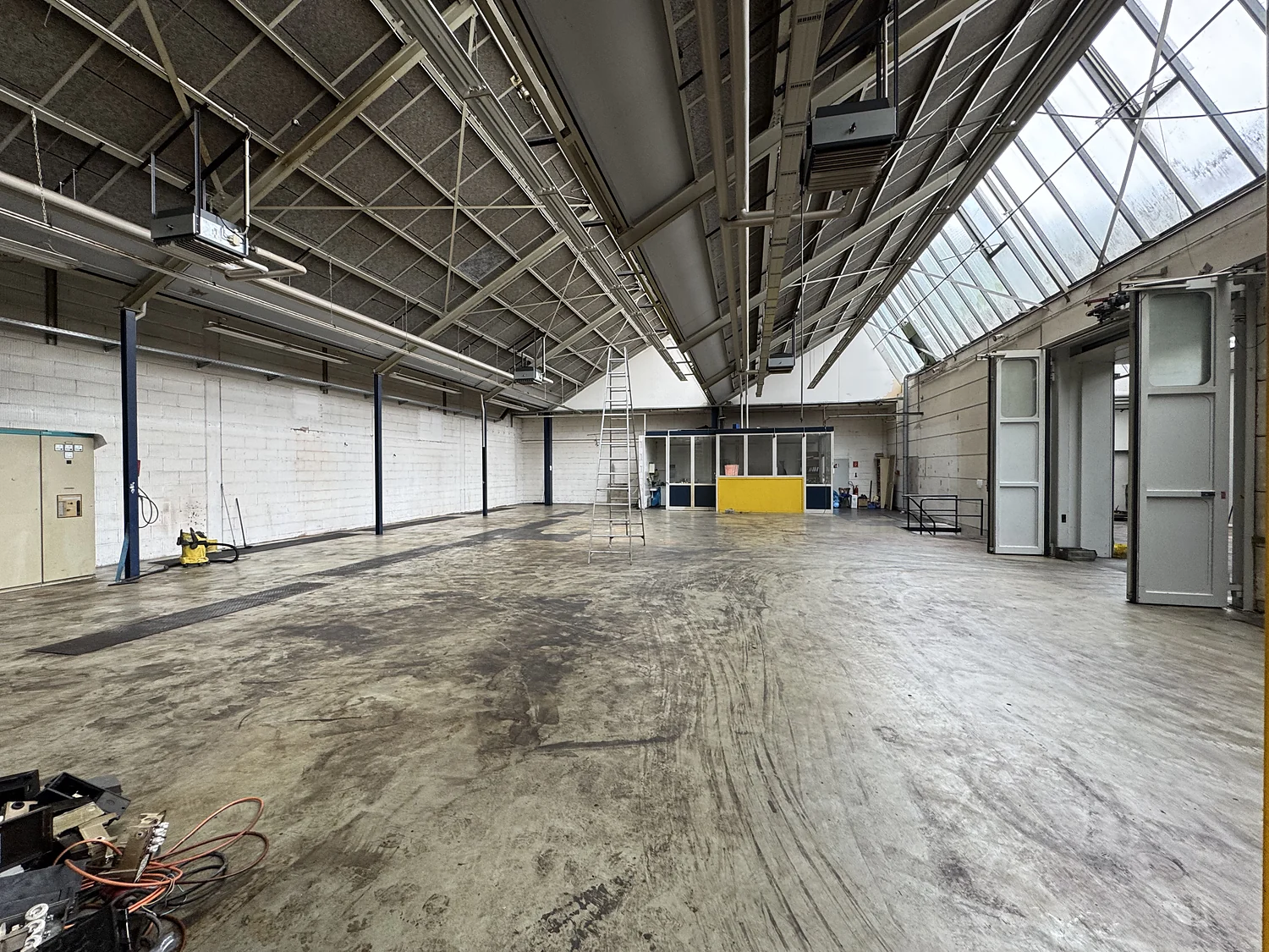 Die Halle in Möckmühl im Ausbau